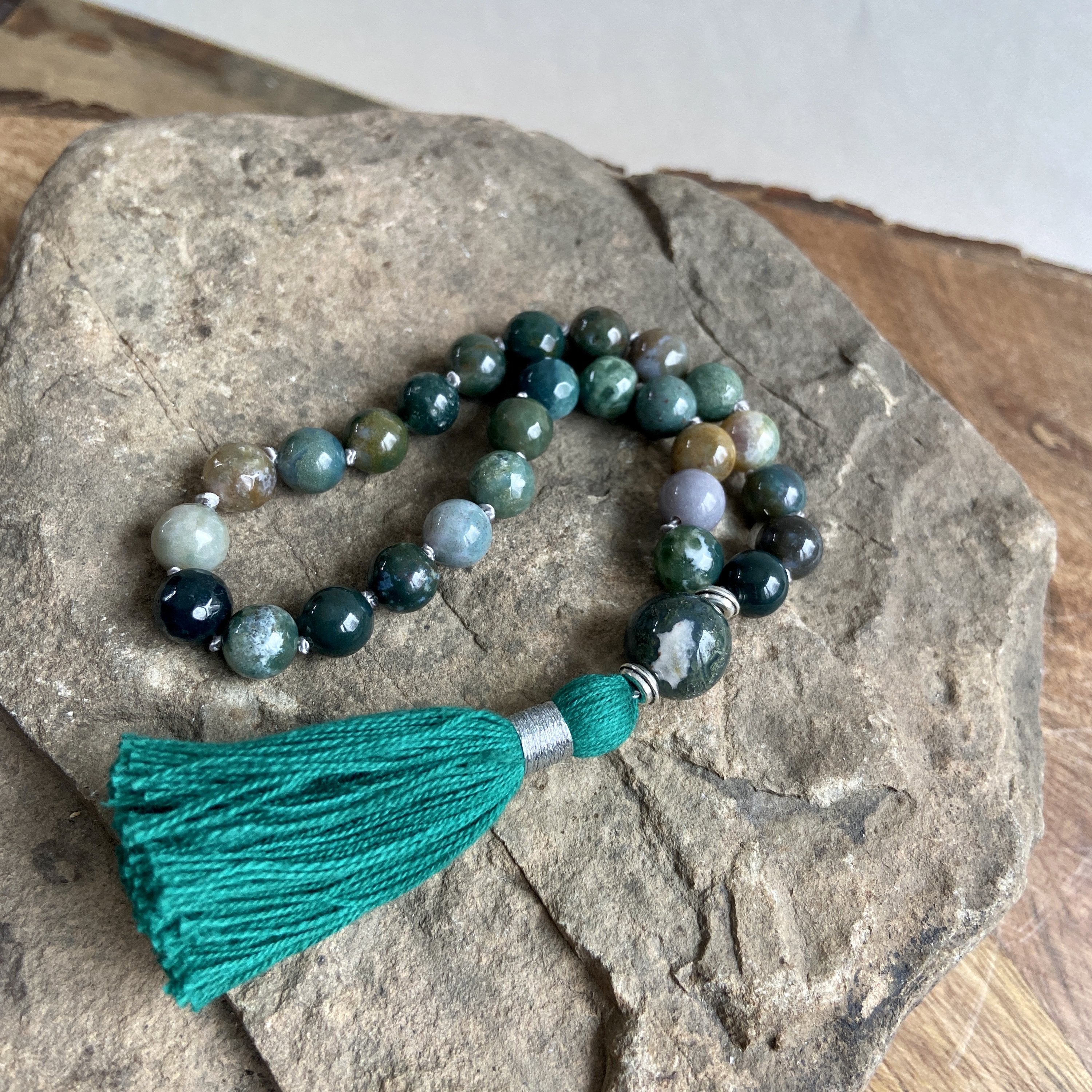 Meditation! Agate Quarter Crystal Mala